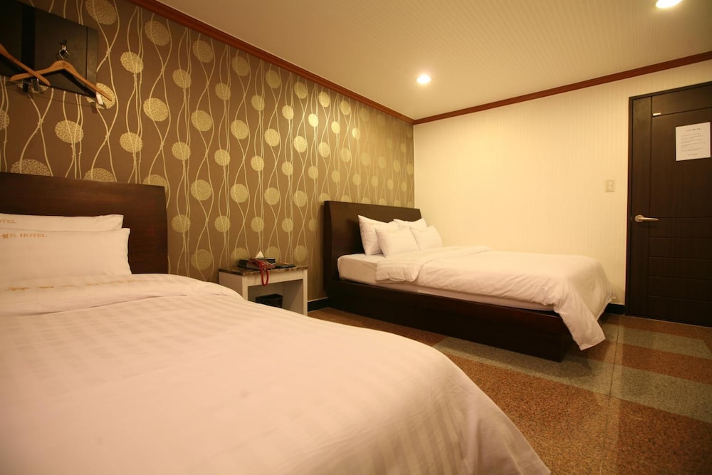 

Roma - Seoul - Hotel New World