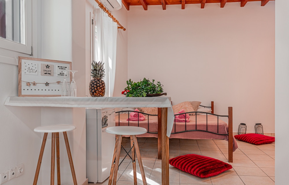 Stadt – Dimelal Mykonos Town Apartments