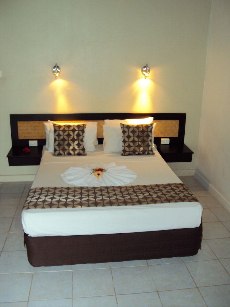 

Milano - Sigatoka - Gecko's Resort