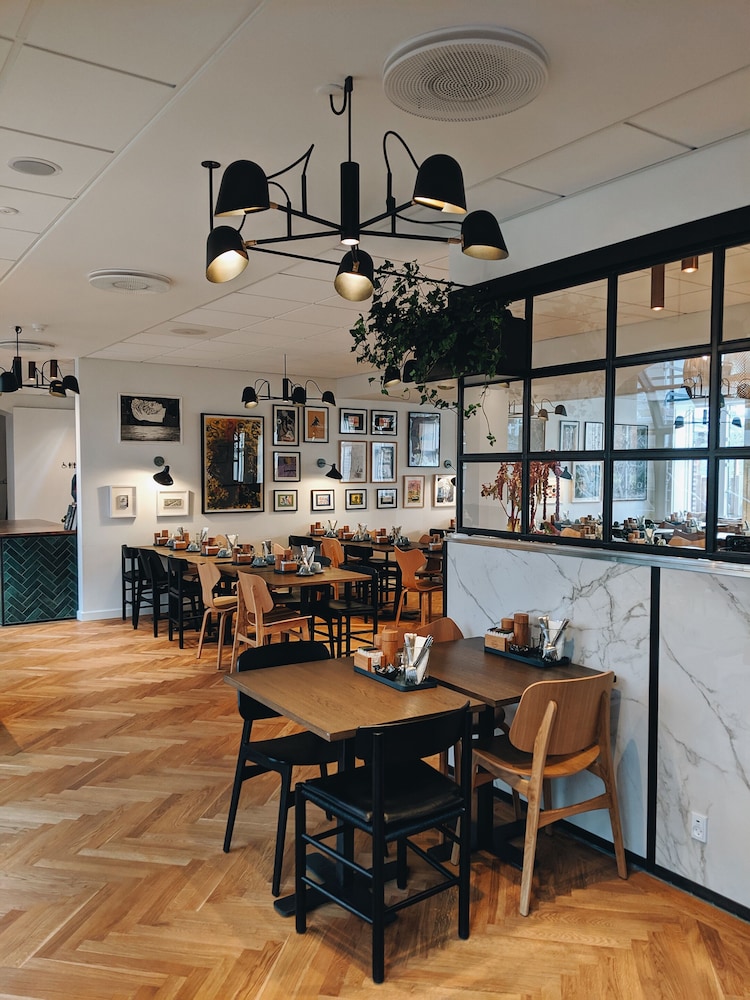 

Lamezia Terme - Copenhagen - Hotel Kong Arthur