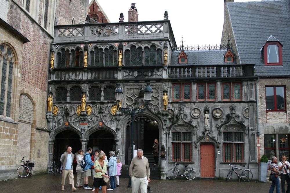 

Genova - Zuienkerke - Martin's Brugge