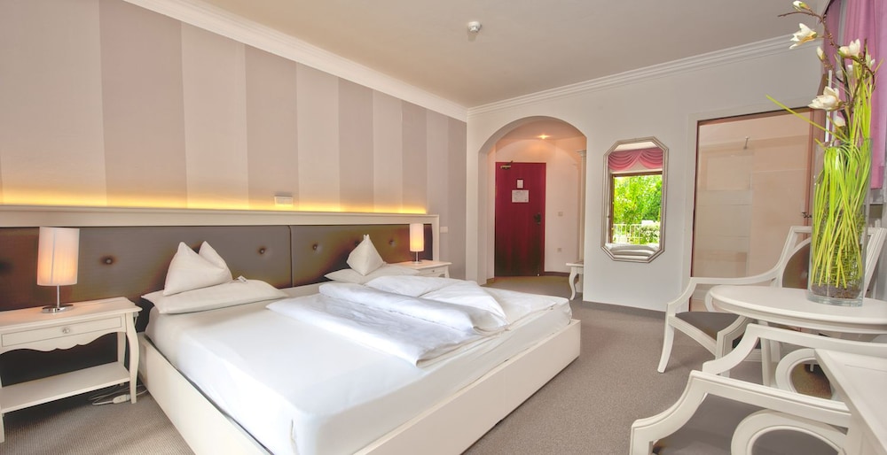 

Roma - Termeno sulla strada del vino - Hotel Villa Groff