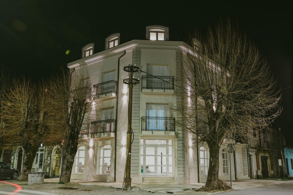 

Milano - Cetinje - Hotel Dapčević