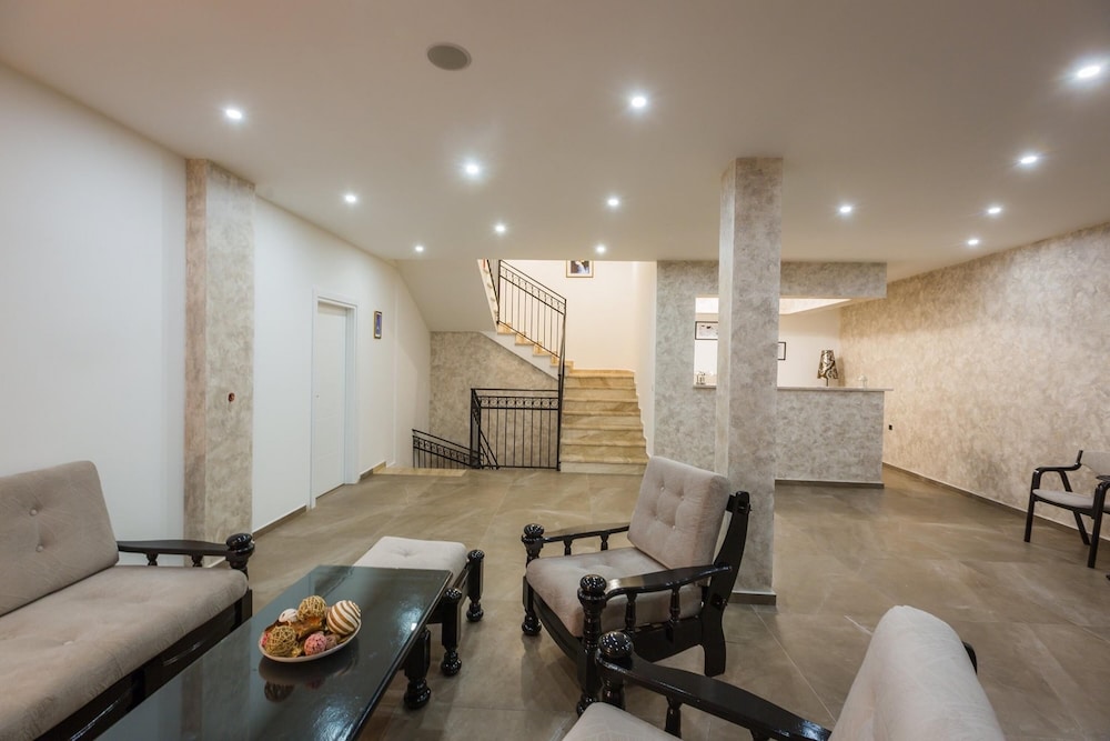 

Milano - Cetinje - Hotel Dapčević