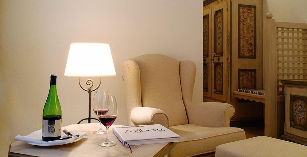 

Napoli - Wiesbaden - Hotel de France Wiesbaden City