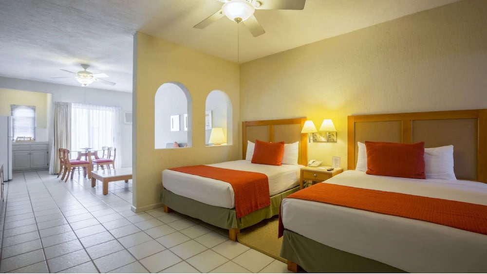 

Roma - San José del Cabo - Park Royal Homestay Los Cabos