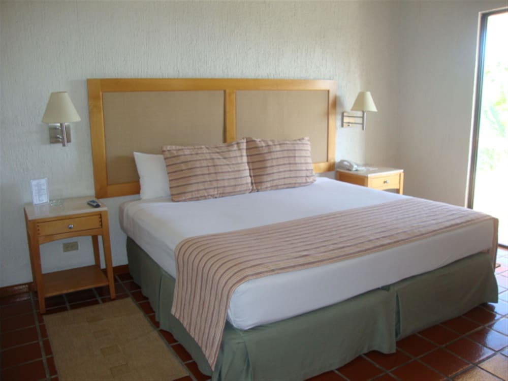 

Milano - San José del Cabo - Park Royal Homestay Los Cabos