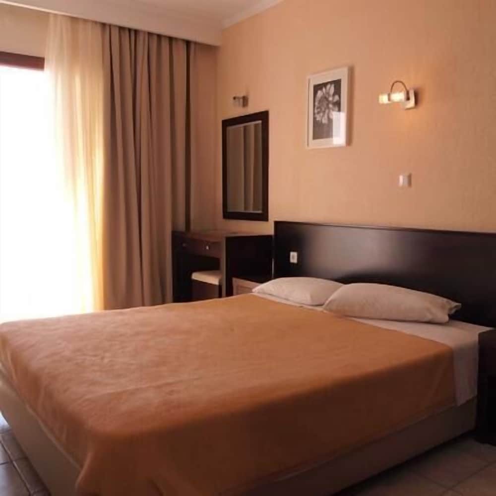 

Milano - Ouranopolis - Hotel Akti Ouranoupoli Beach Resort
