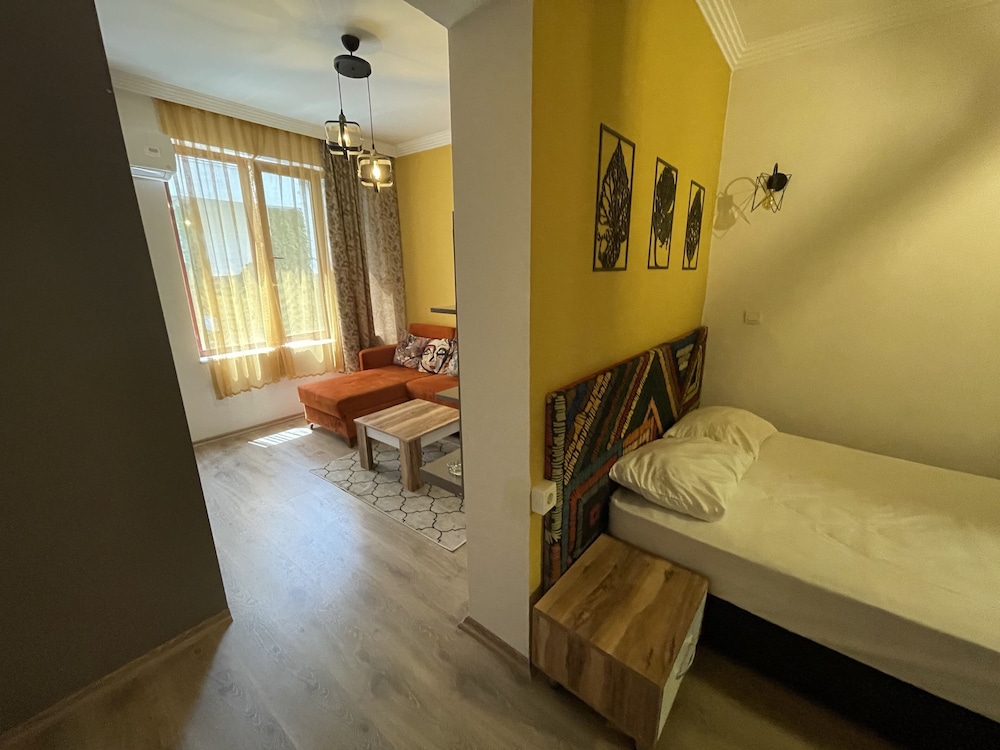 

Milano - Lara - BetaS GuestHouse
