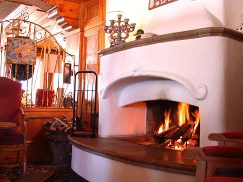

Napoli - Pinzolo - Hotel Lorenzetti