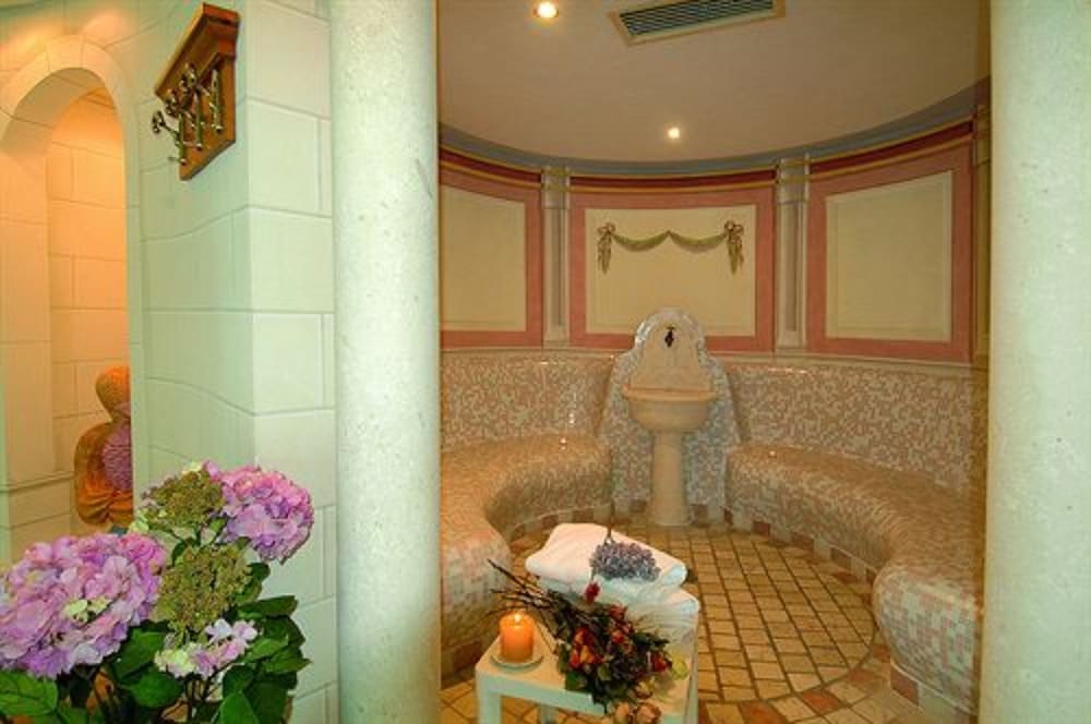 

Torino - Madonna di Campiglio - Hotel Lorenzetti