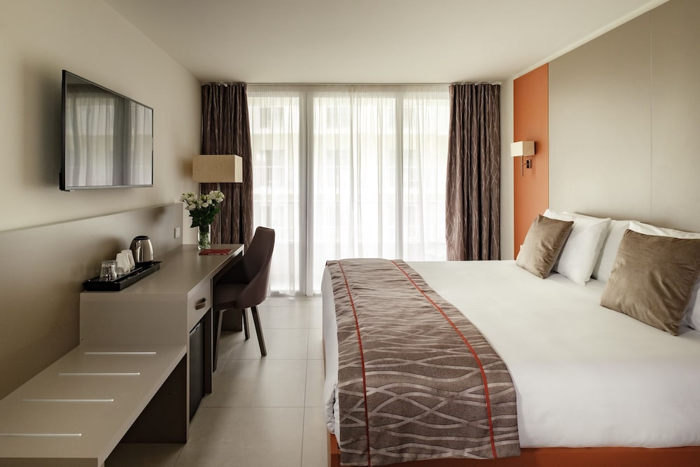 

Milano - St. Julianʼs - Mayflower Hotel