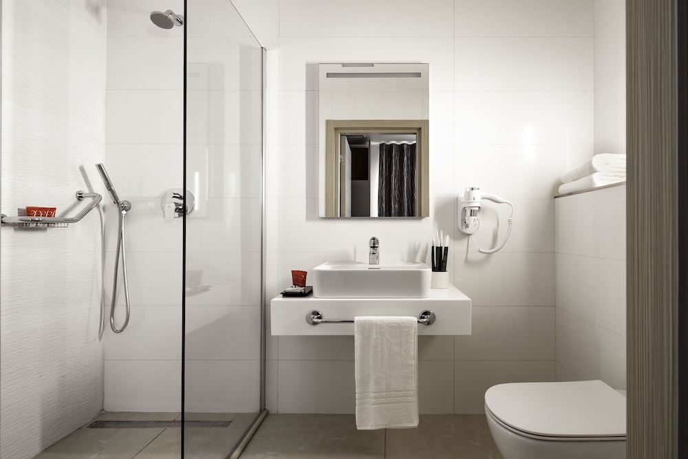 

Verona - Mellieha - Mayflower Hotel