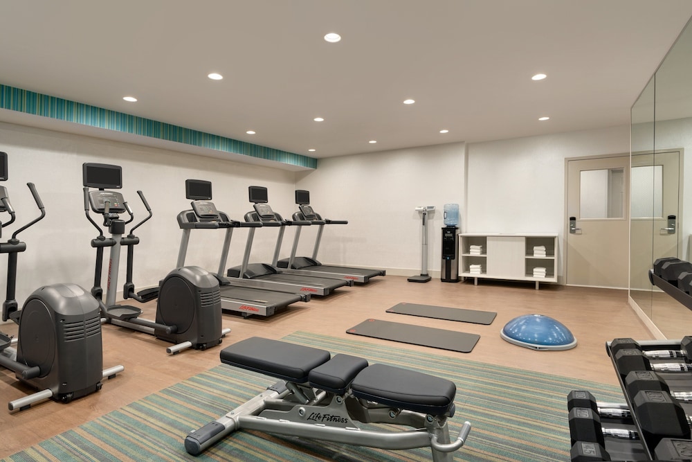 

Catania - Queens - Holiday Inn Express Jamaica - JFK AirTrain - NYC