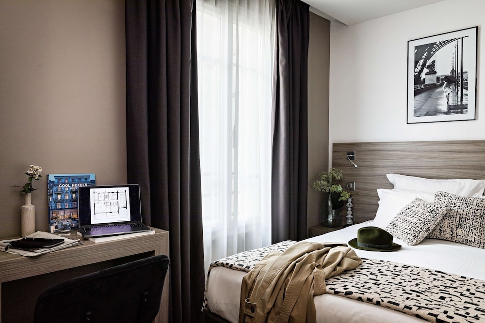 

Palermo - Issy-les-Moulineaux - Best Western Paris Porte de Versailles