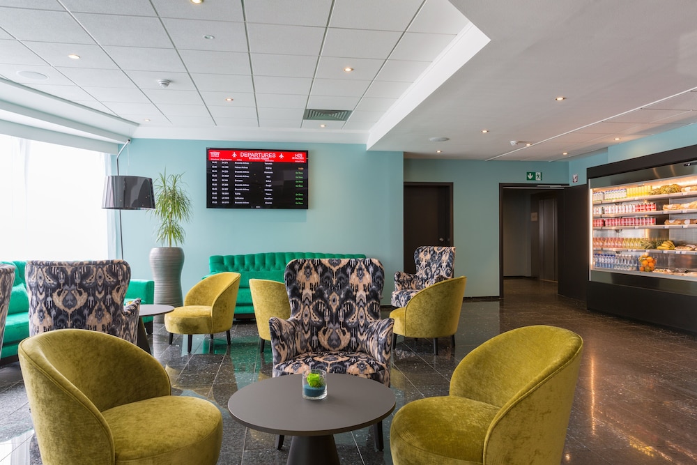 

Napoli - Machelen - Thon Hotel Brussels Airport