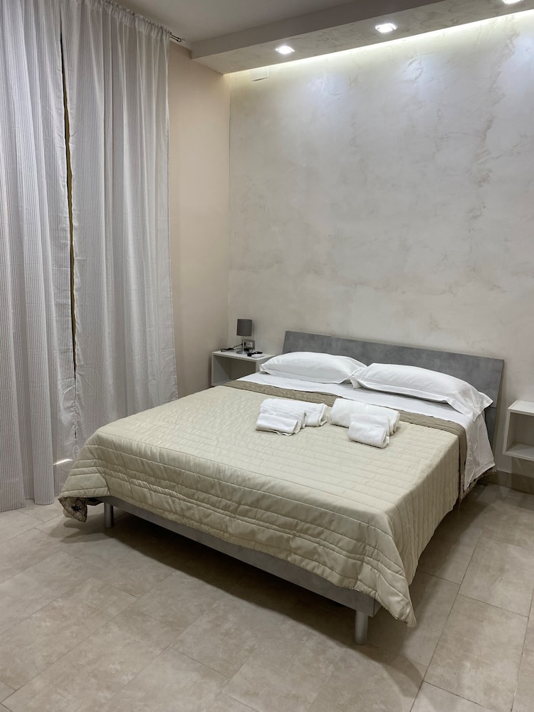 

Milano - Ercolano - Hotel Poker