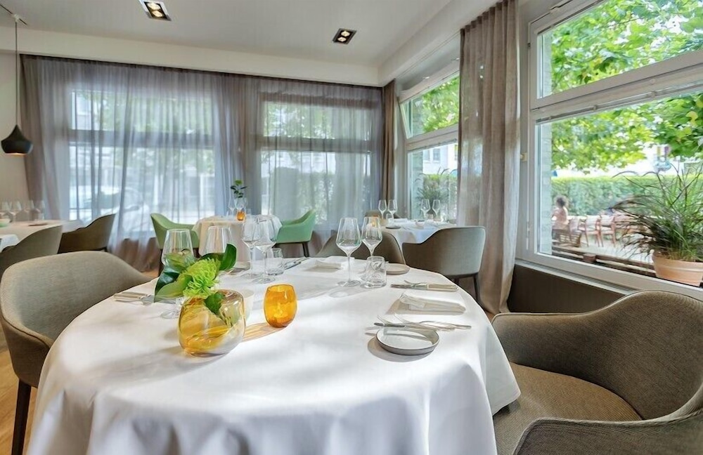 

Napoli - Lörrach - Das Eckert - Lifestyle Design Hotel & Fine Dining bei Basel (Grenzach)