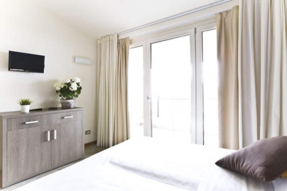 

Olbia - Lago di Garda, Laghi Italia - Hotel Belvedere