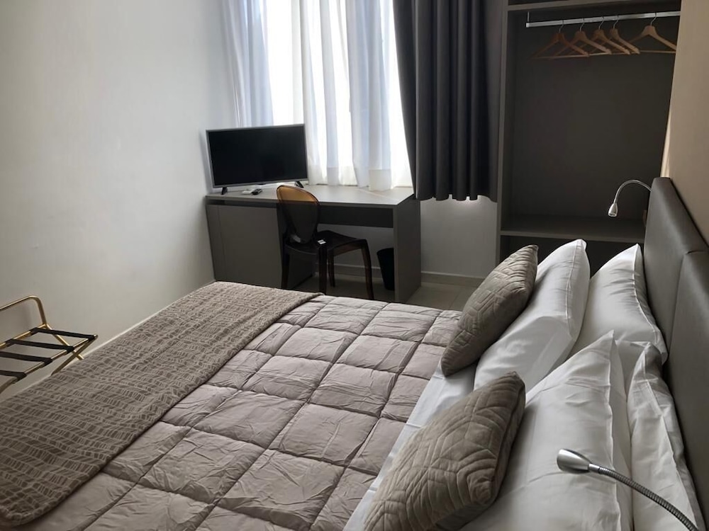 

Verona - Giardini Naxos - Hotel Inn