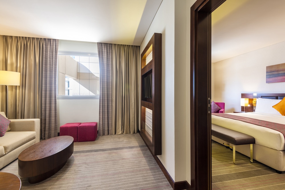 

Milano - Seeb - Holiday Inn Muscat Al Seeb