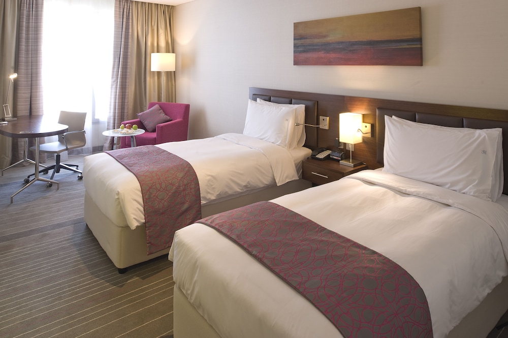 

Roma - Mu‘askar al Murtafi‘ah - Holiday Inn Muscat Al Seeb