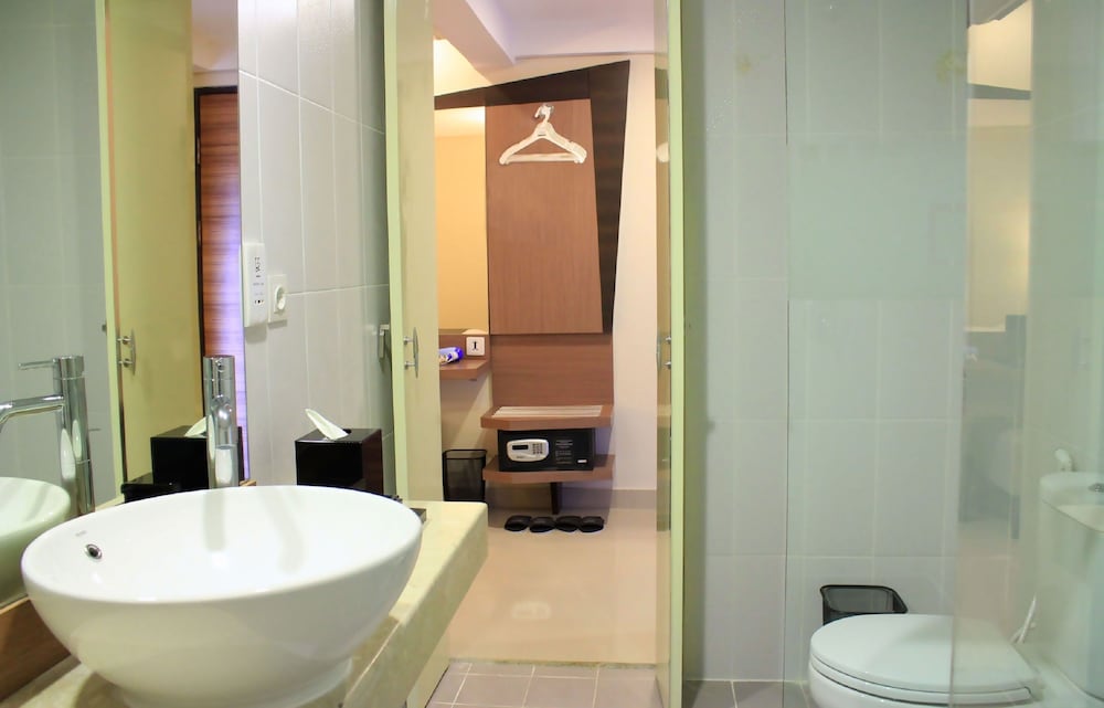 

Venezia - Seminyak - Bali - Hotel Neo - Kuta, Jelantik