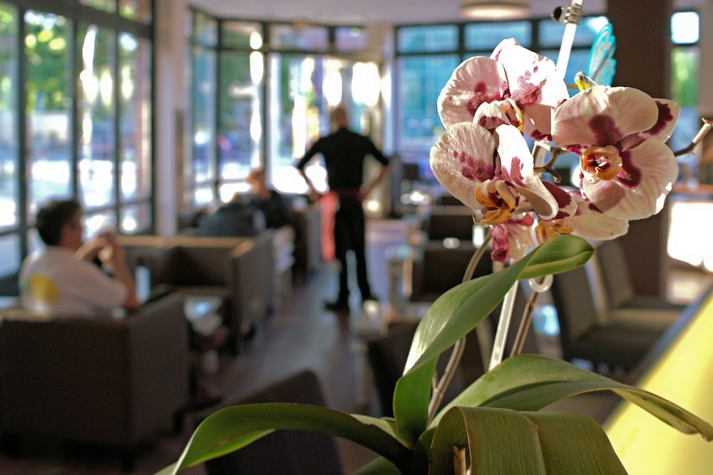 

Verona - Teltow - H24 Hoteltow