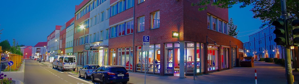 

Milano - Teltow - H24 Hoteltow