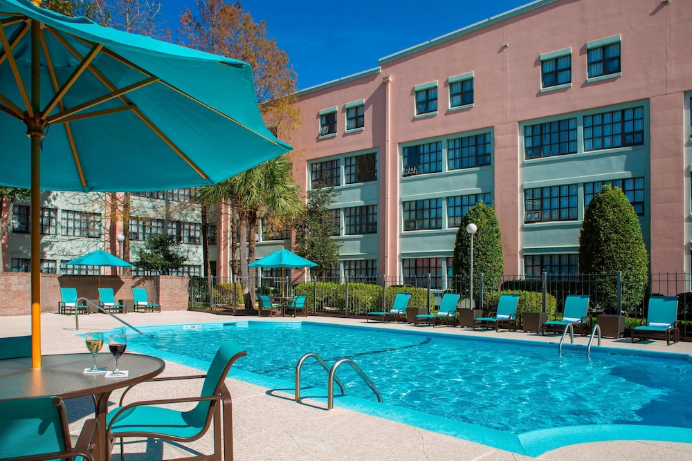 

Milano - Westwego - Sonesta ES Suites New Orleans Convention Center