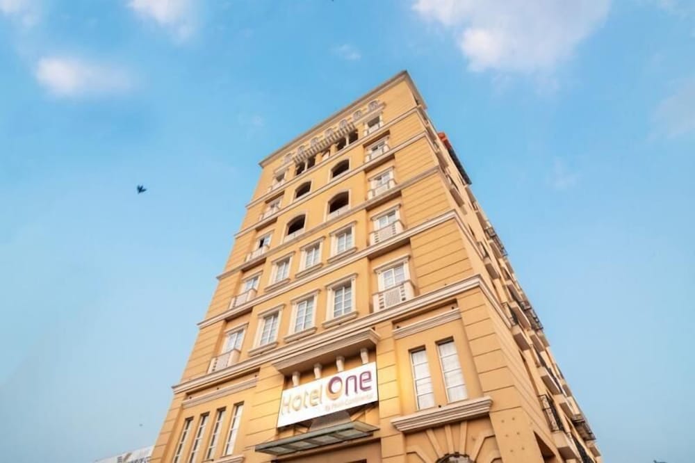 

Milano - Lahore - Hotel One Garden Town Lahore