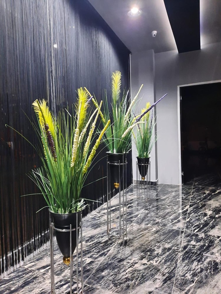 

Genova - Istanbul - Skylon Airport Hotel