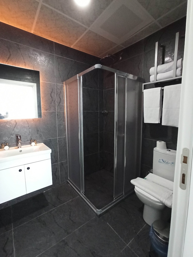 

Pescara - Istanbul - Skylon Airport Hotel