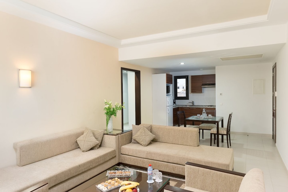 

Torino - Gammarth - Le Corail Suite Hotel