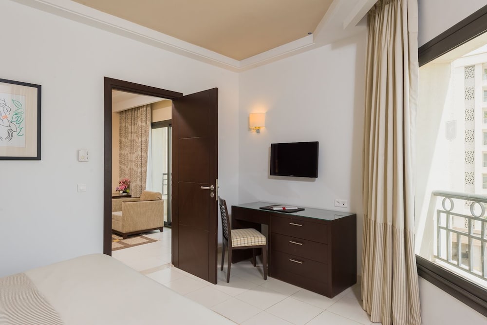 

Napoli - Gammarth - Le Corail Suite Hotel