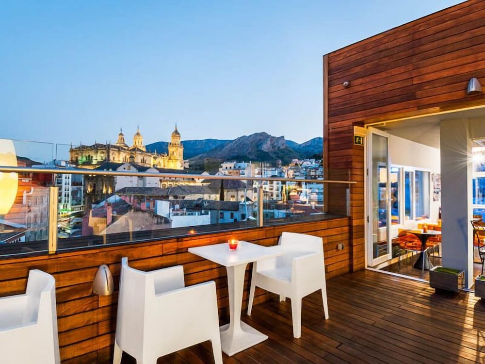 

Milano - Jaén - Hotel Xauen