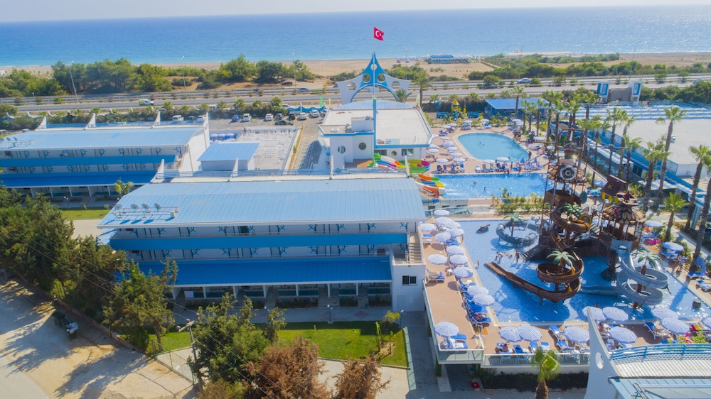 

Milano - Side - Marine Family Club Hotel