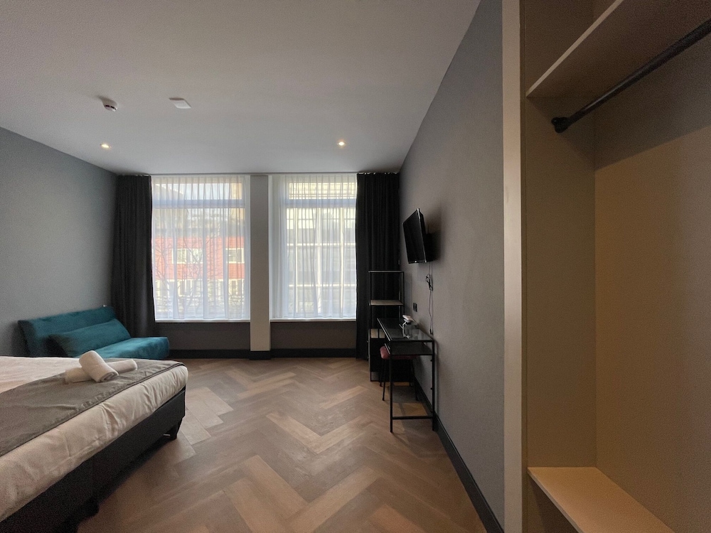 

Napoli - Rotterdam - H3 Hotel Rotterdam City Center
