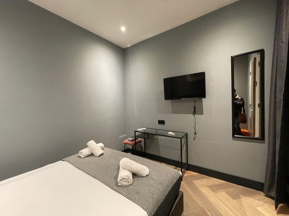 

Napoli - Rotterdam - H3 Hotel Rotterdam City Center