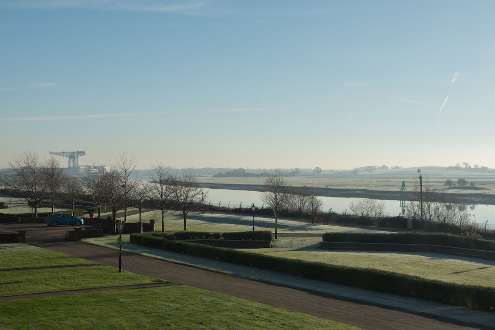 

Roma - Paisley - The Golden Jubilee Hotel