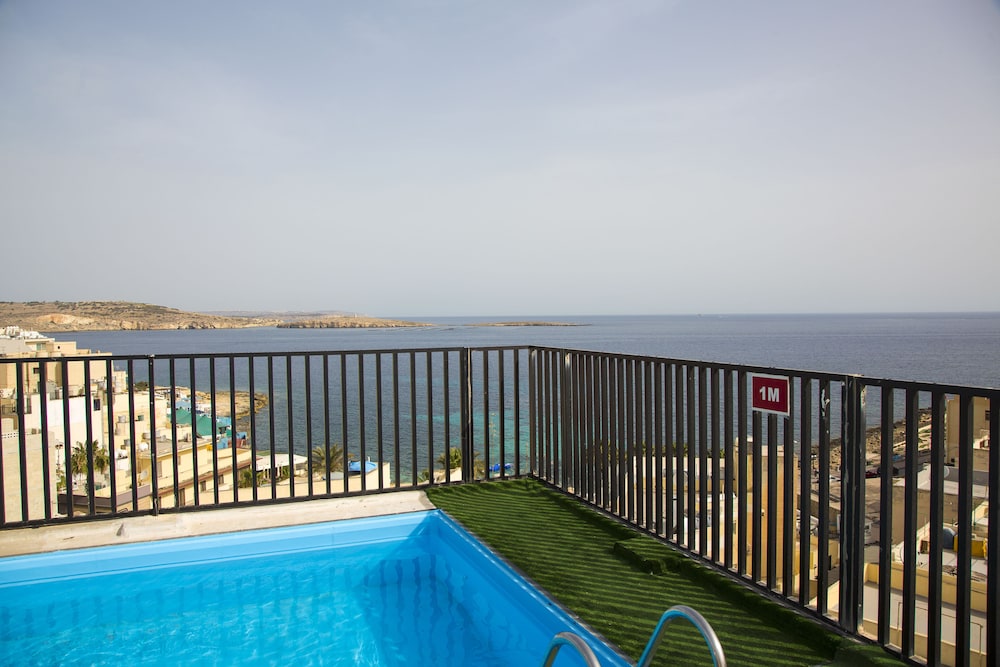 

Trieste - Malta - Relax Inn Hotel