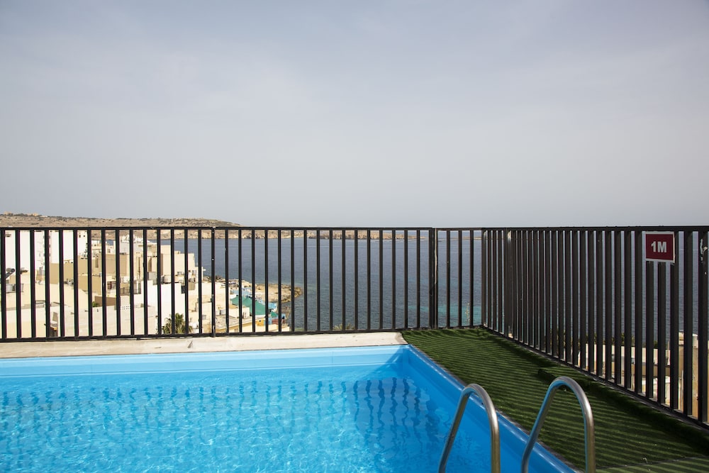 

Trieste - Malta - Relax Inn Hotel
