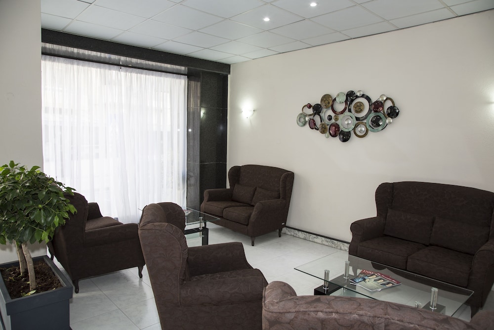 

Trieste - Attard - Relax Inn Hotel