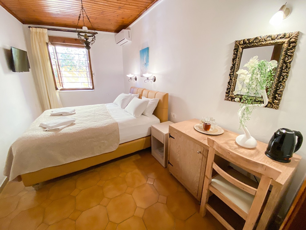 

Bologna - Soúda - Casa Dasyra