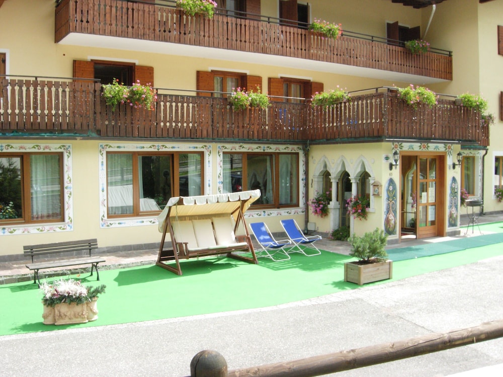

Roma - Canazei - IHR Hotel Villa Emma