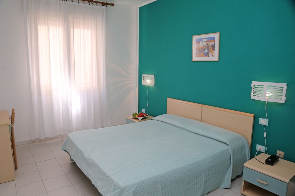 

Milano - Castelsardo - Hotel Residence La Baia