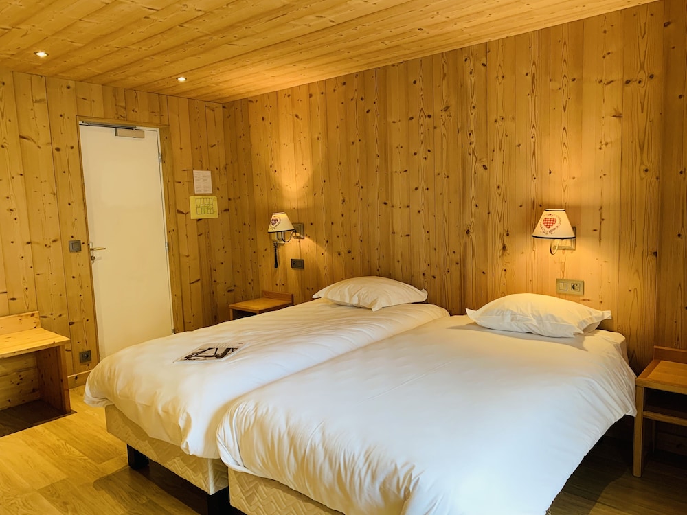 

Milano - Valle d'Aosta, Montagna Italia - L'Arveyron Open House