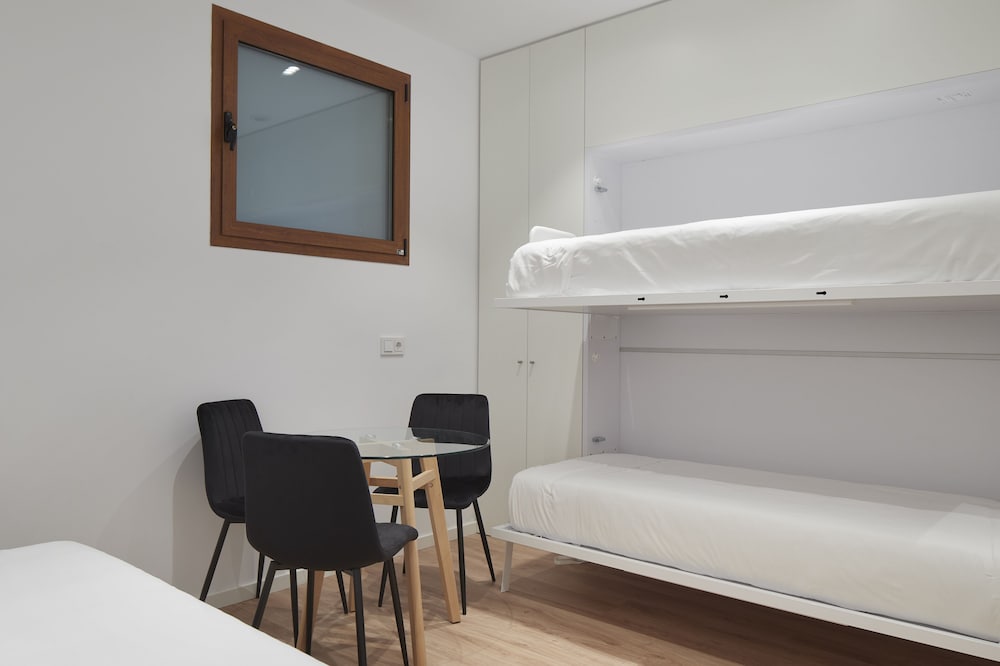 

Roma - Pamplona - Hotel Iriguibel Huarte Pamplona