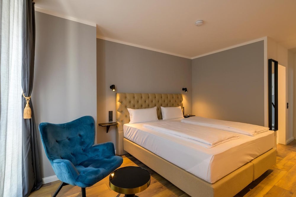

Firenze - Colonia - Nikii City Hotel