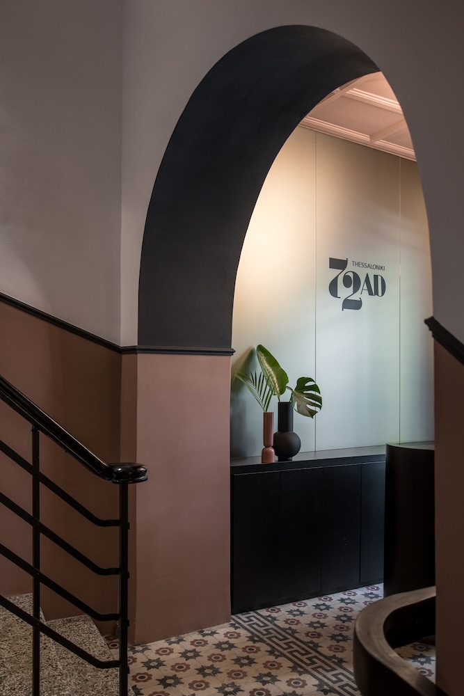 

Roma - Salonicco - 72 AD Suites